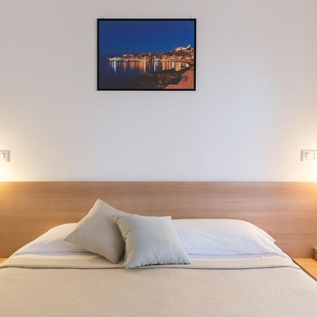 Hotel Viola Γκαέτα Εξωτερικό φωτογραφία
