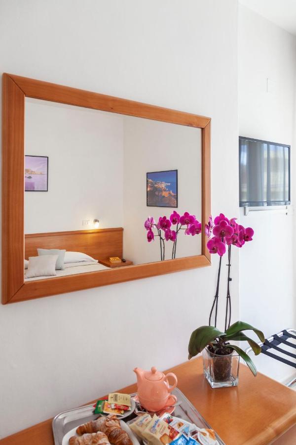 Hotel Viola Γκαέτα Εξωτερικό φωτογραφία