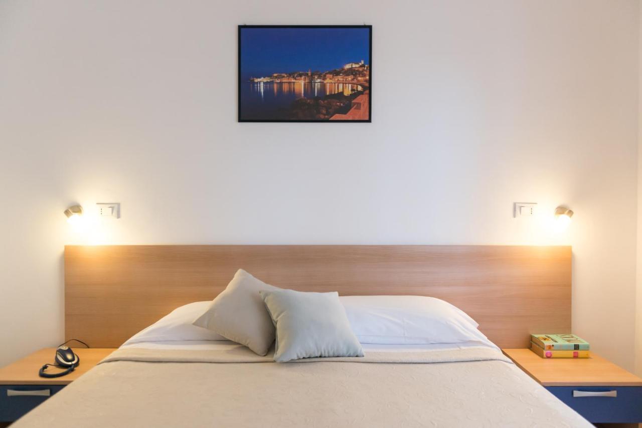 Hotel Viola Γκαέτα Εξωτερικό φωτογραφία