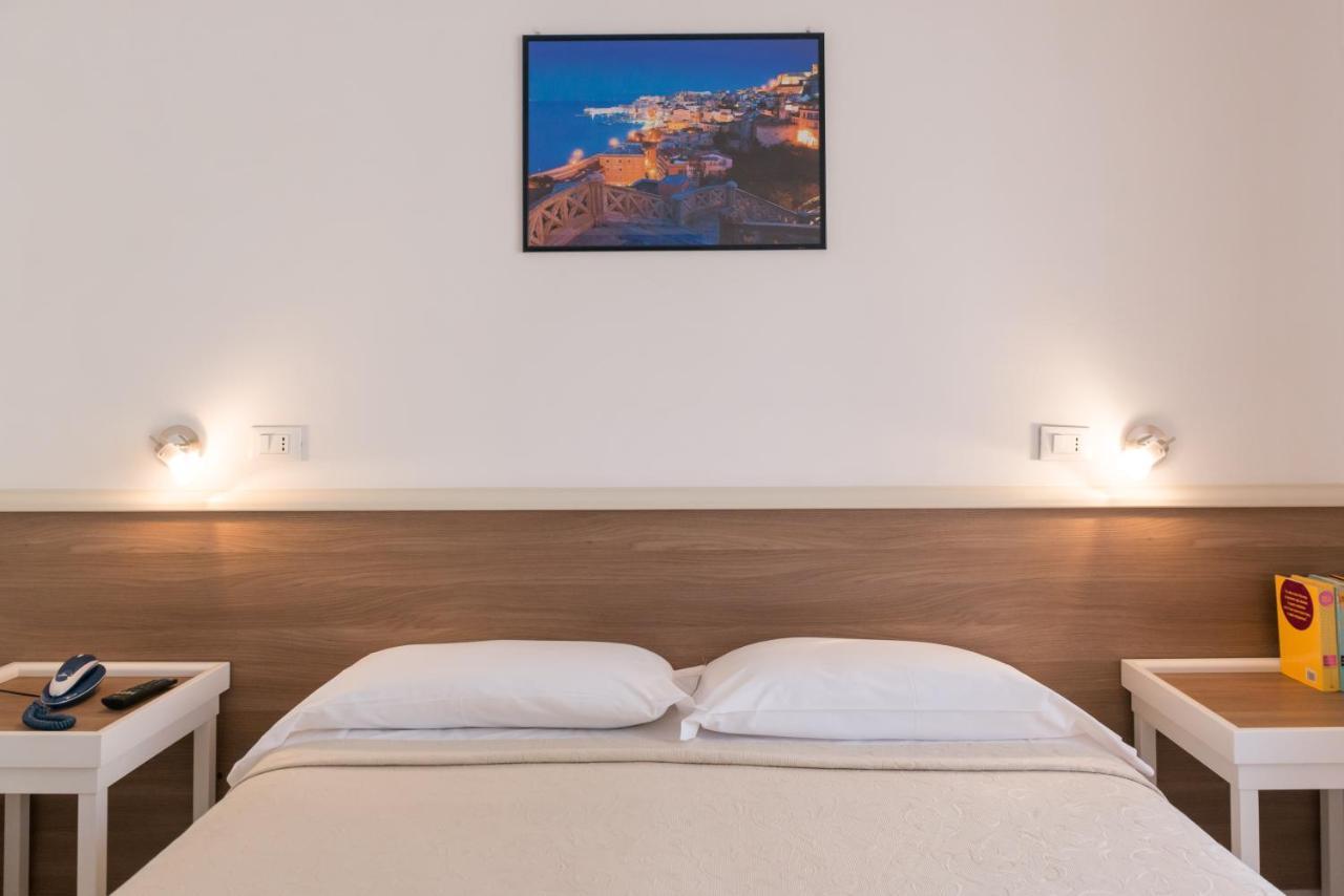 Hotel Viola Γκαέτα Εξωτερικό φωτογραφία