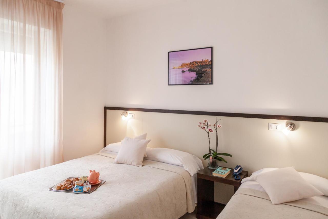 Hotel Viola Γκαέτα Εξωτερικό φωτογραφία