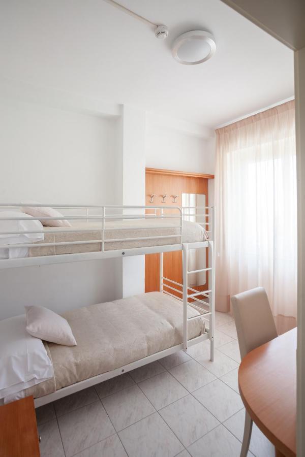 Hotel Viola Γκαέτα Εξωτερικό φωτογραφία