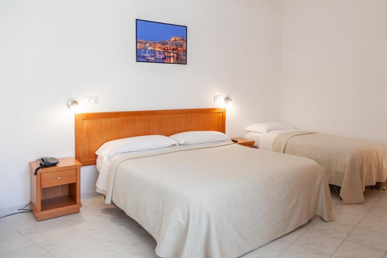 Hotel Viola Γκαέτα Εξωτερικό φωτογραφία