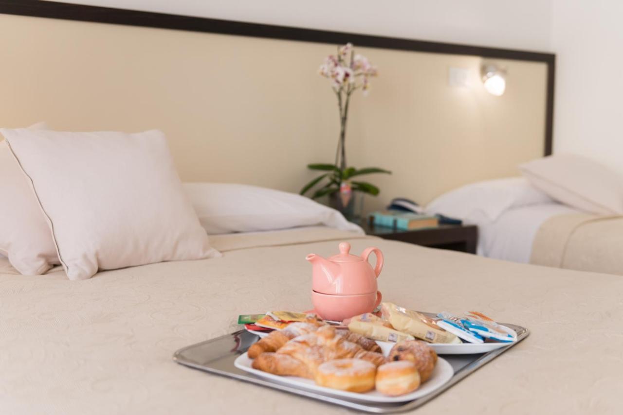 Hotel Viola Γκαέτα Εξωτερικό φωτογραφία