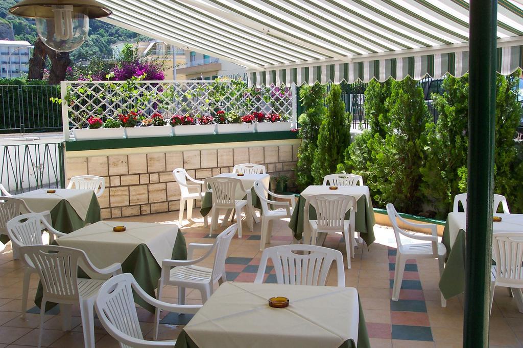 Hotel Viola Γκαέτα Εξωτερικό φωτογραφία