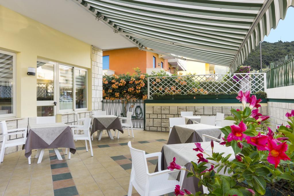 Hotel Viola Γκαέτα Εξωτερικό φωτογραφία